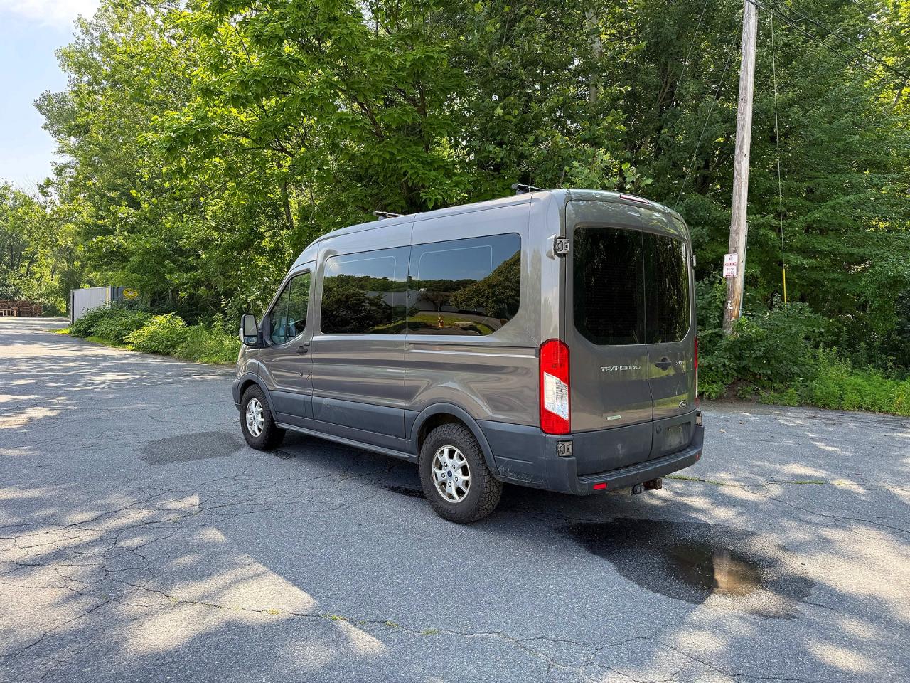 2015 Ford Transit T-150 Charcoal vin: 1FMZK1CG6FKB18322