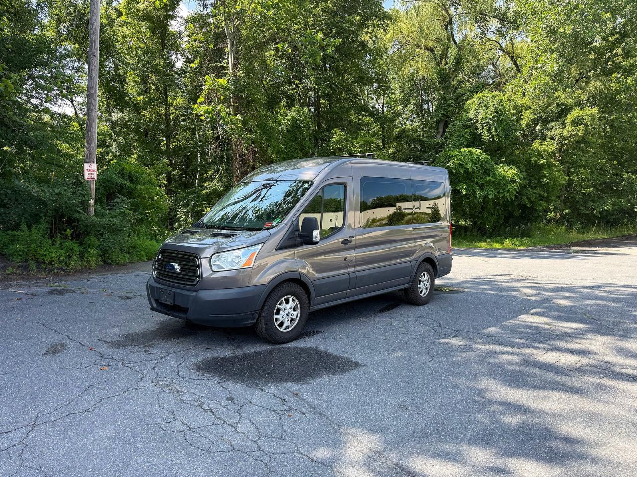 2015 Ford Transit T-150 Charcoal vin: 1FMZK1CG6FKB18322