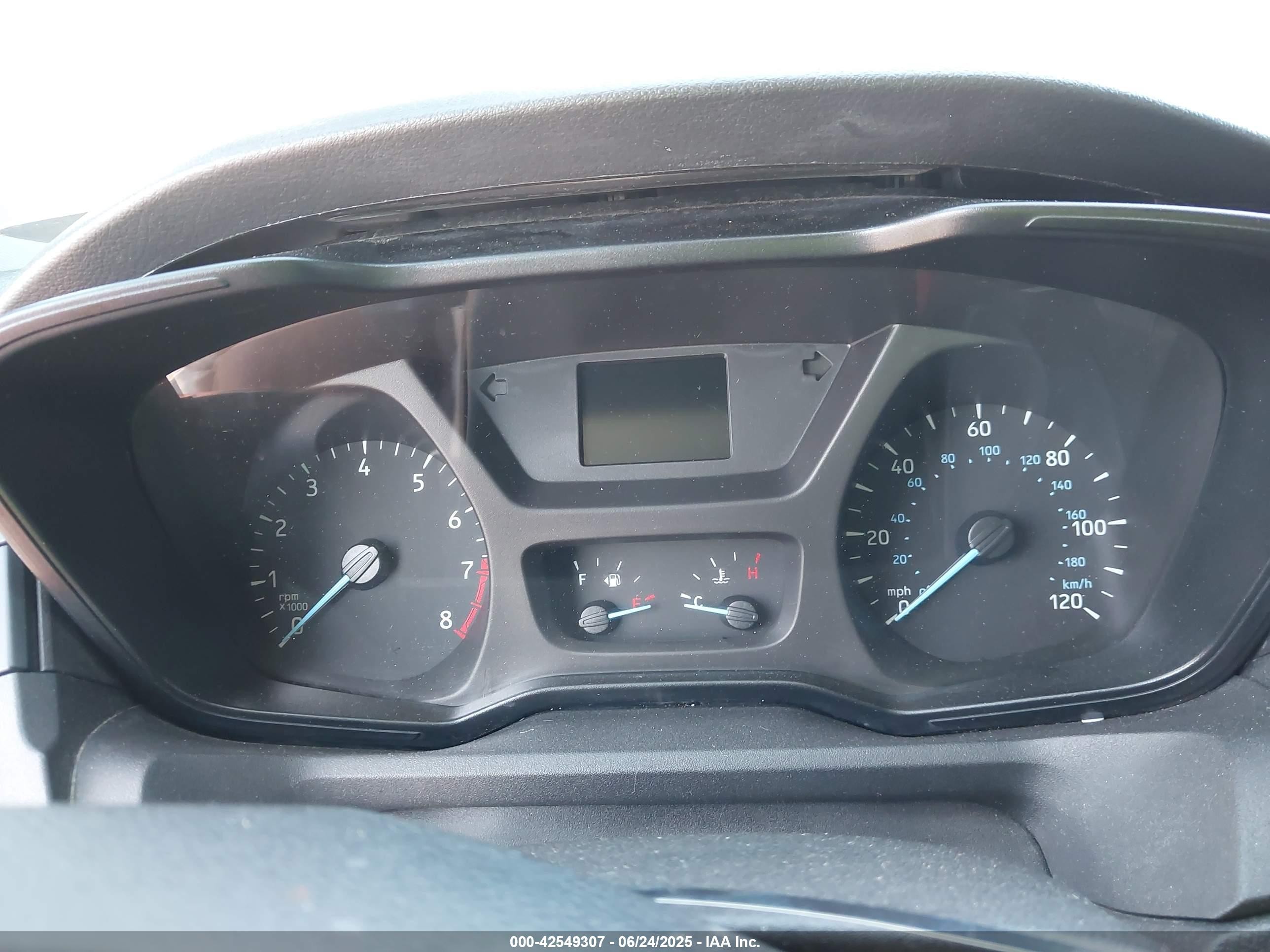 2017 Ford Transit-150 Xlt Silver vin: 1FMZK1CM0HKB50840