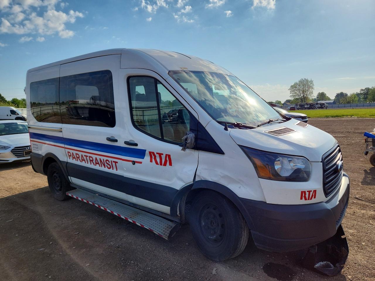 2018 Ford Transit White vin: 1FMZK1CM0JKB31369