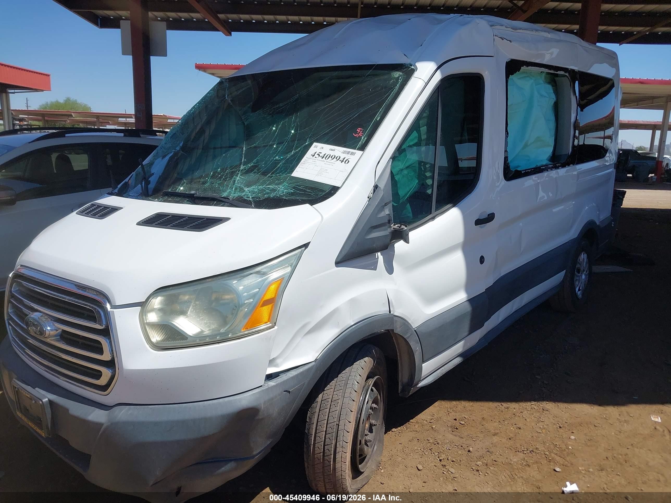 2015 Ford Transit-150 Xlt Белый vin: 1FMZK1CM3FKA28471