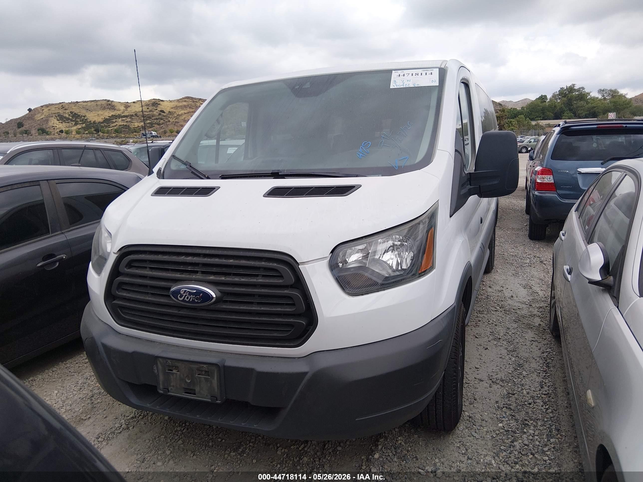 2017 Ford Transit-150 Xl White vin: 1FMZK1YM6HKA55546