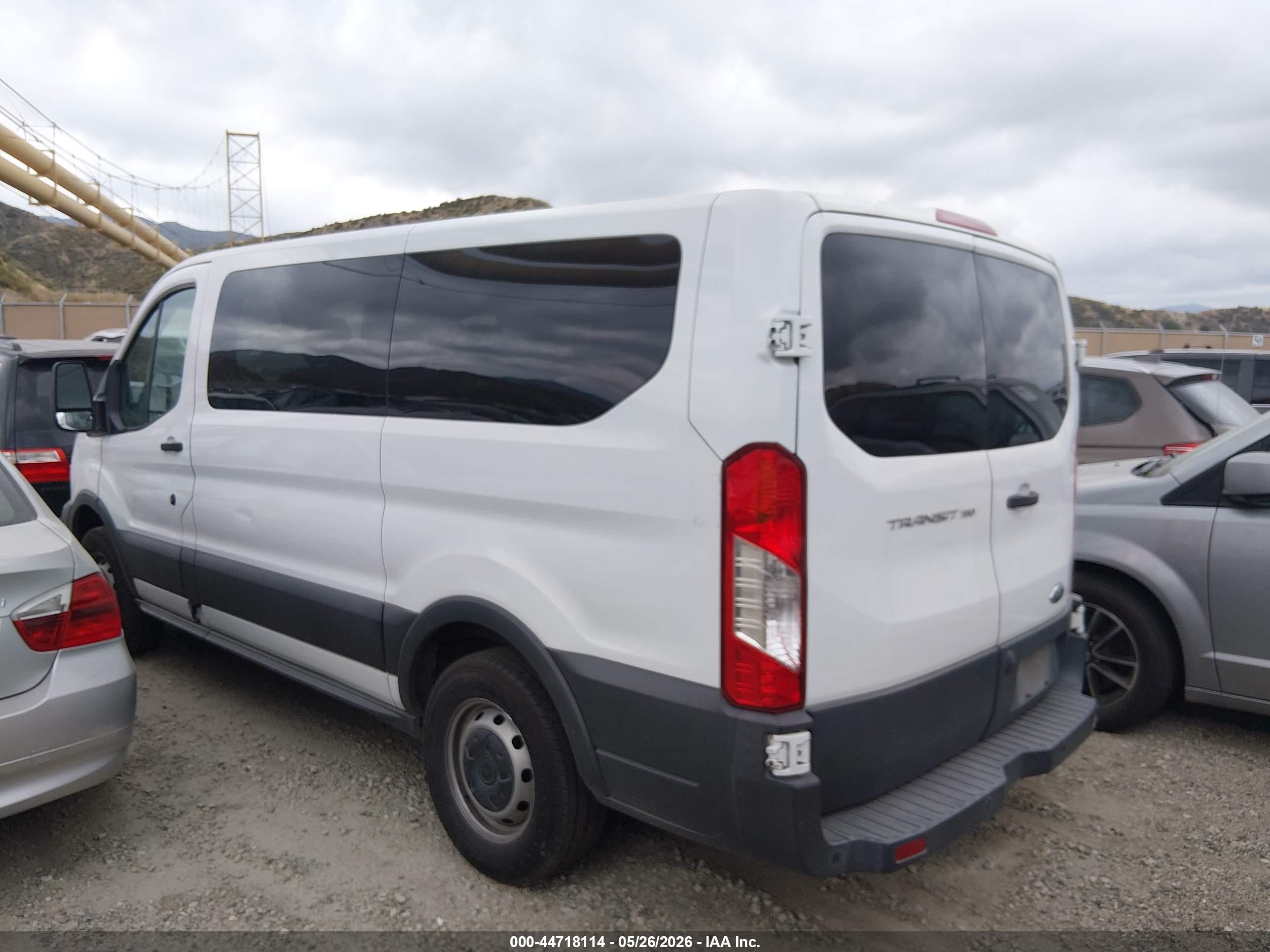 2017 Ford Transit-150 Xl White vin: 1FMZK1YM6HKA55546
