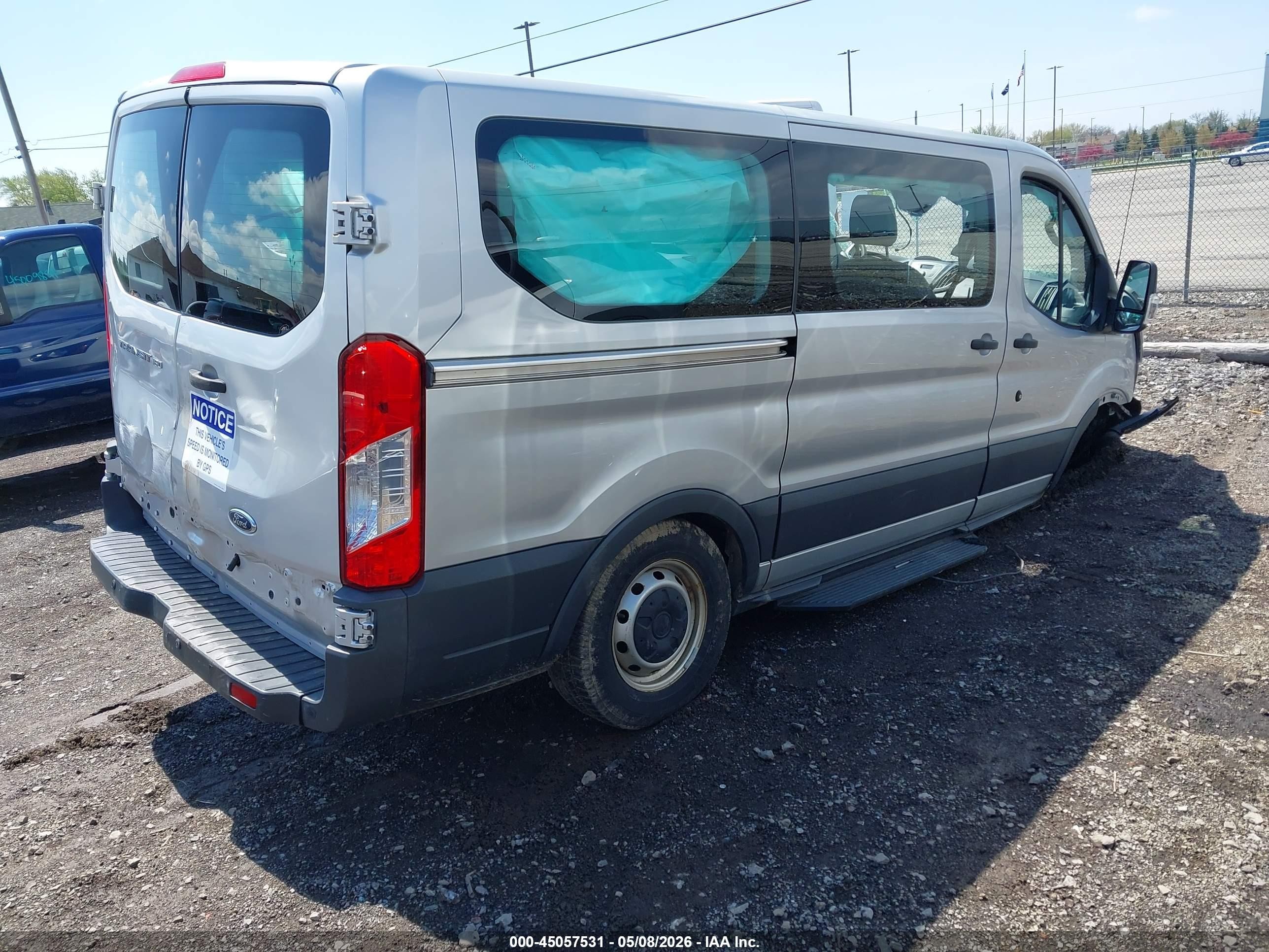 2017 Ford Transit-150 Xl Silver vin: 1FMZK1YM6HKA75604