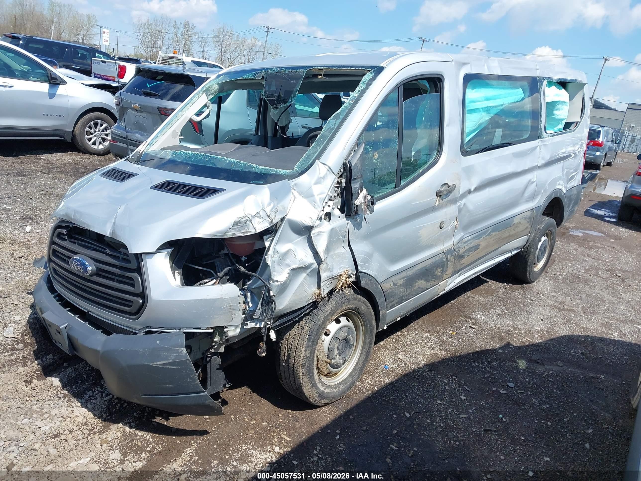 2017 Ford Transit-150 Xl Silver vin: 1FMZK1YM6HKA75604