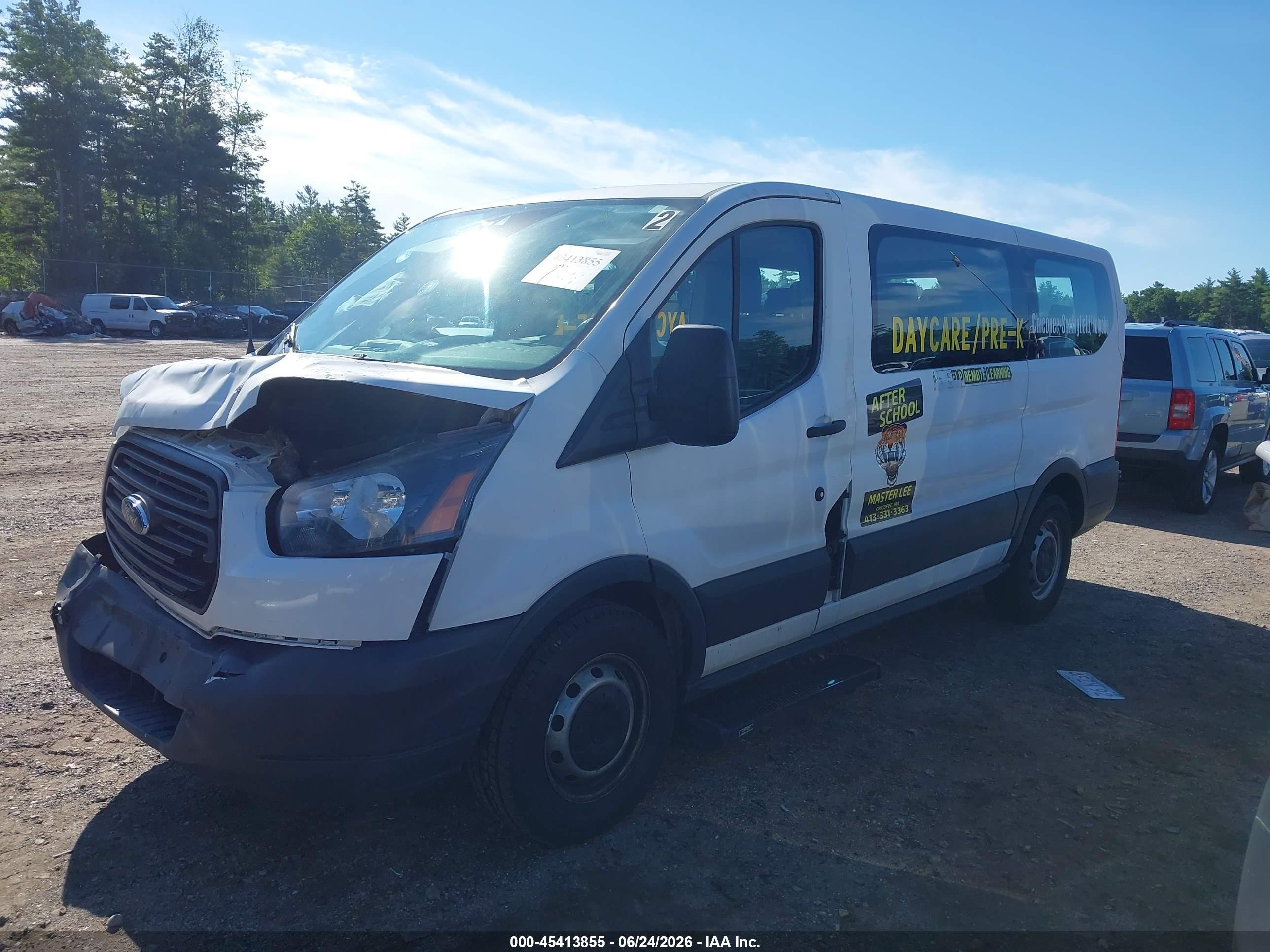 2015 Ford Transit T-150 White vin: 1FMZK1ZM7FKB26605