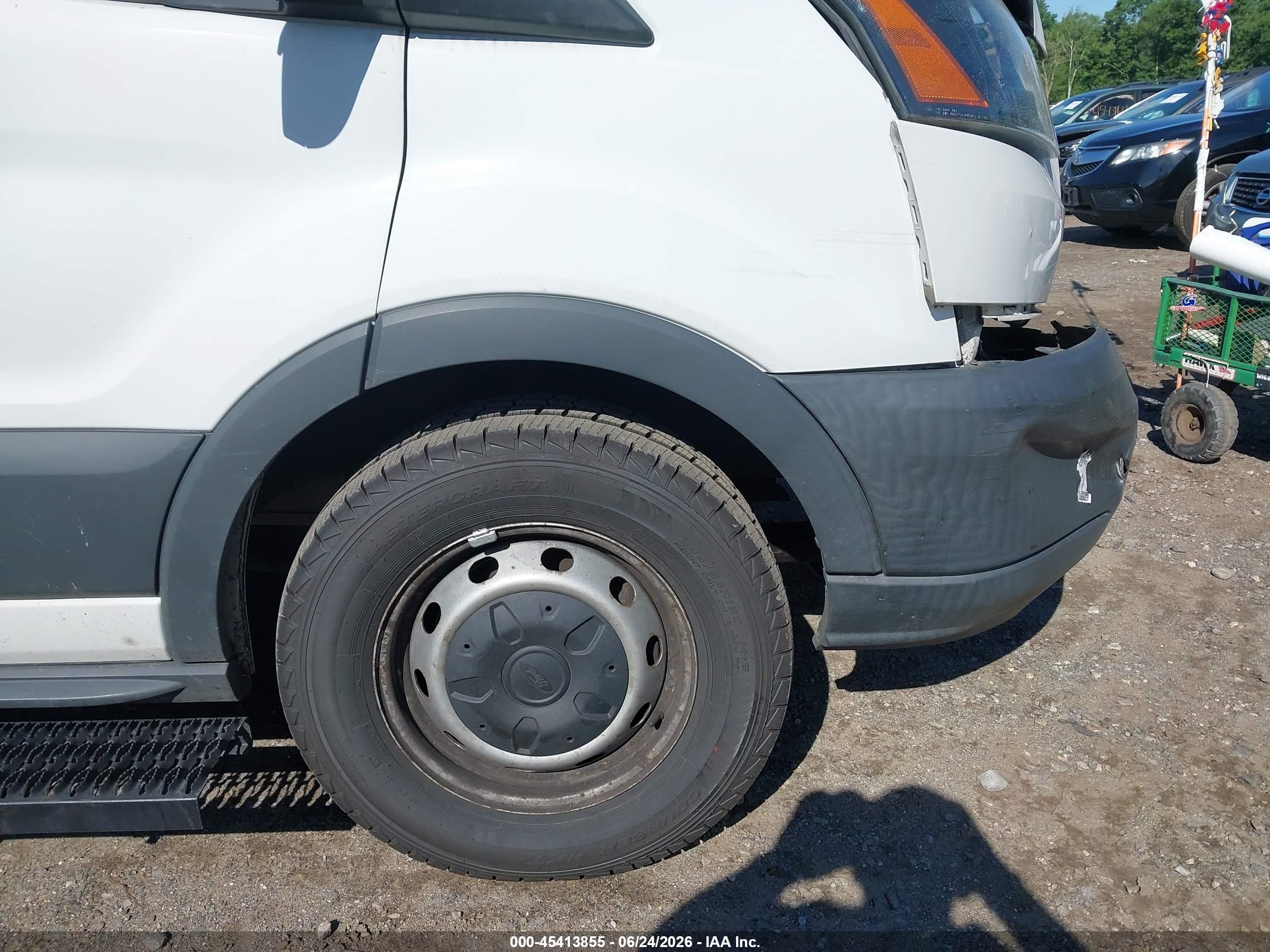 2015 Ford Transit T-150 White vin: 1FMZK1ZM7FKB26605