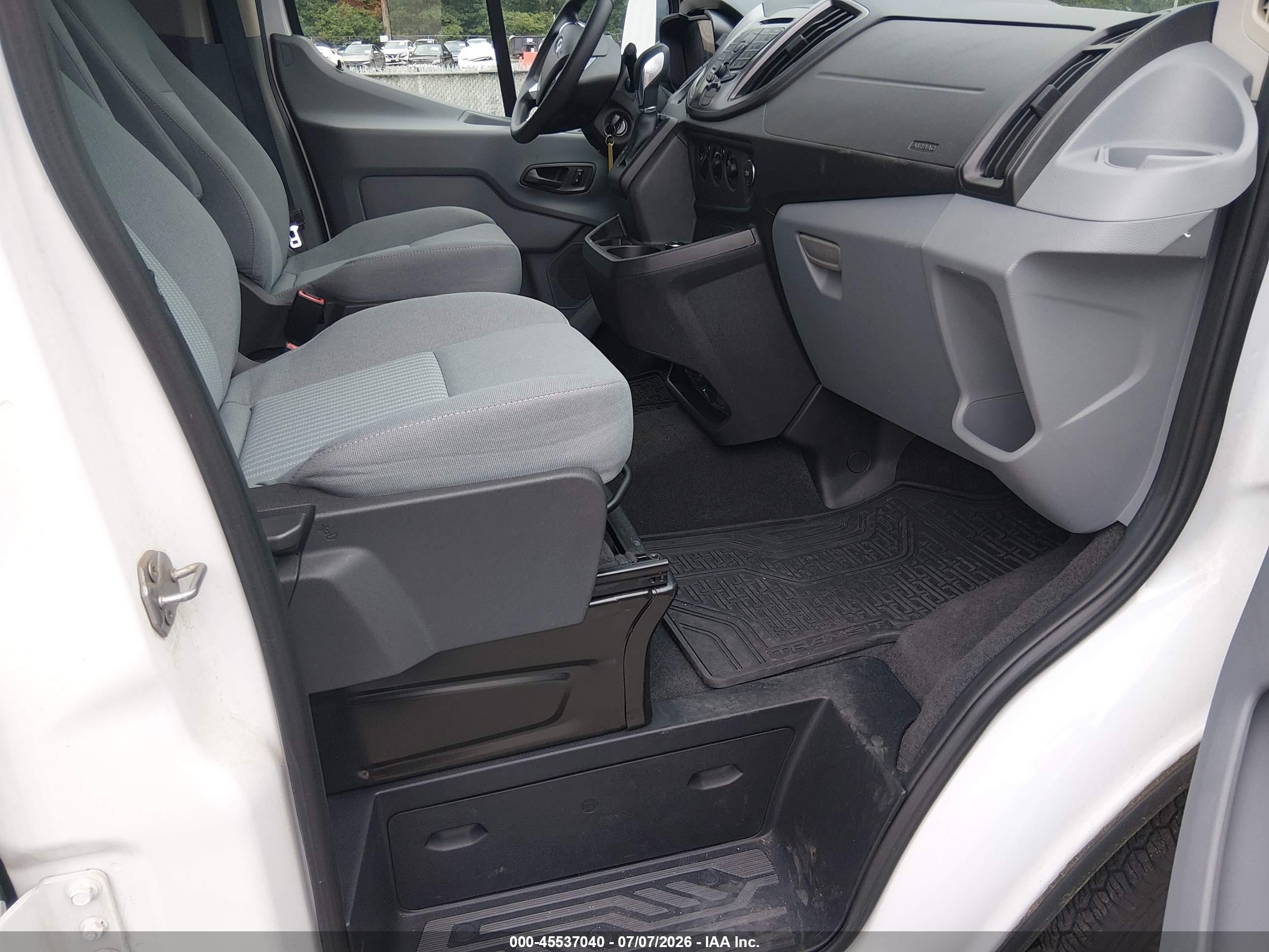 2015 Ford Transit-150 Xl/xlt White vin: 1FMZK1ZMXFKB27571