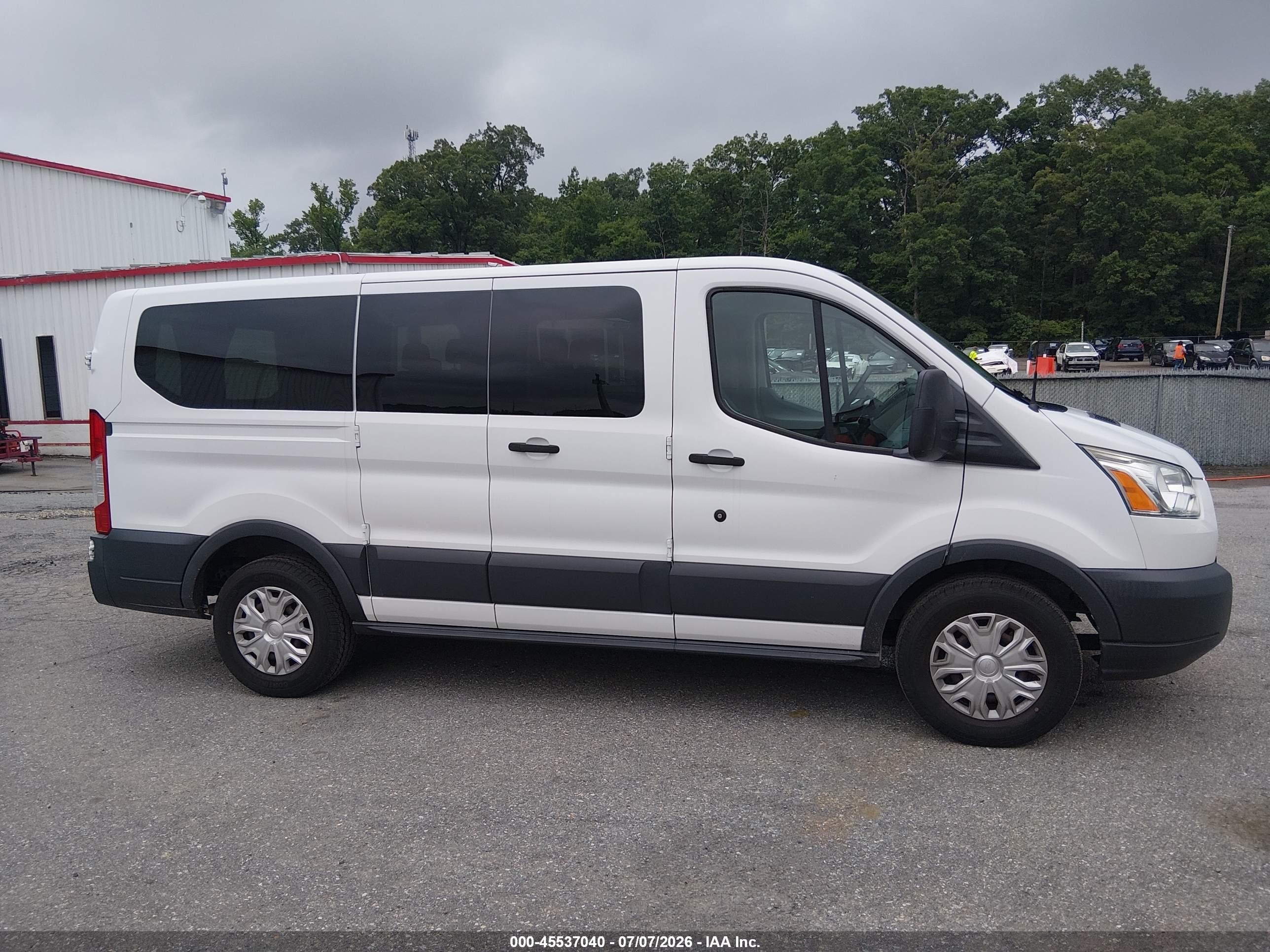 2015 Ford Transit-150 Xl/xlt White vin: 1FMZK1ZMXFKB27571
