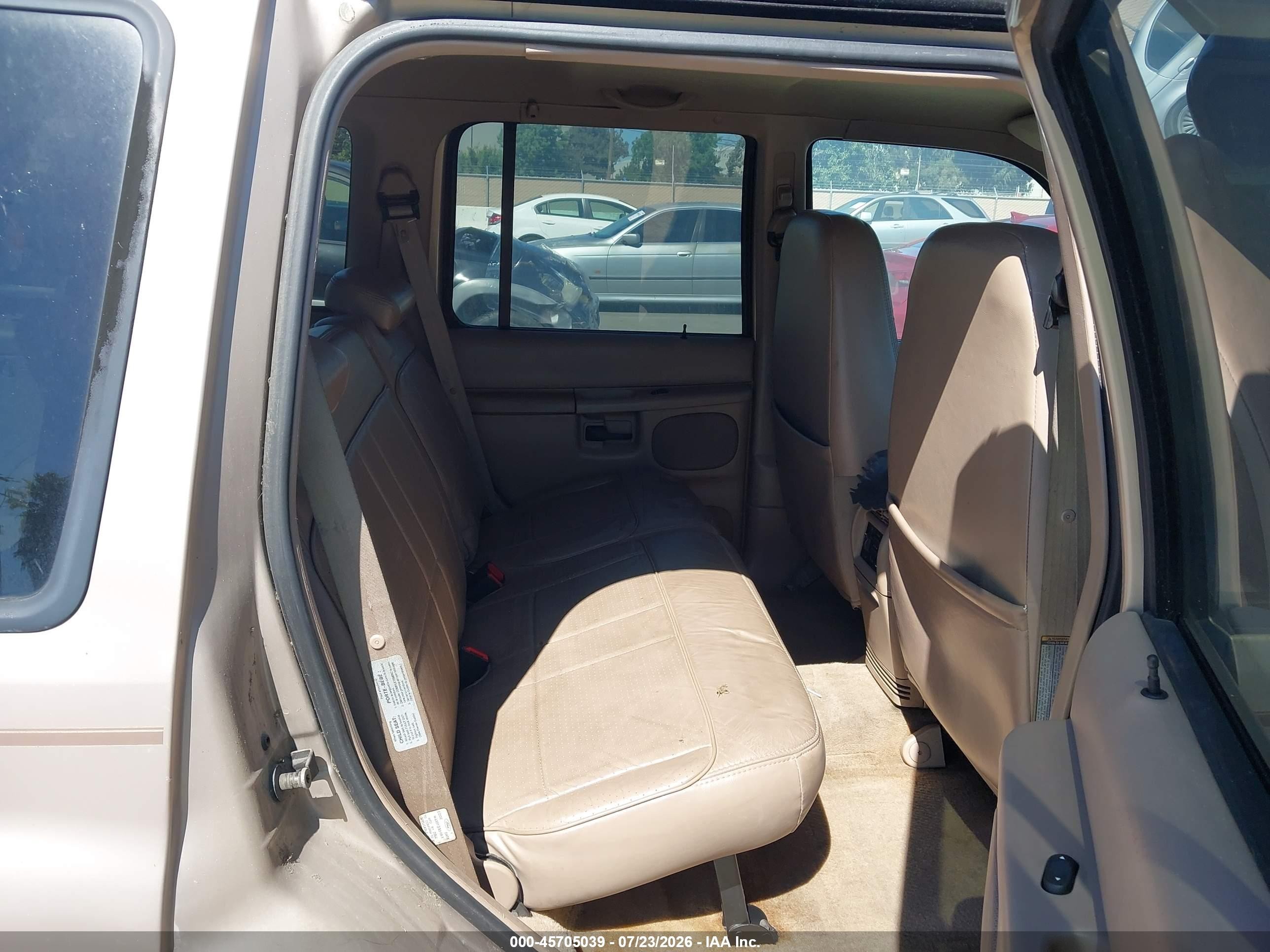 1998 Ford Explorer Eddie Bauer/limited/xl/xlt Champagne vin: 1FMZU32E0WZC23905