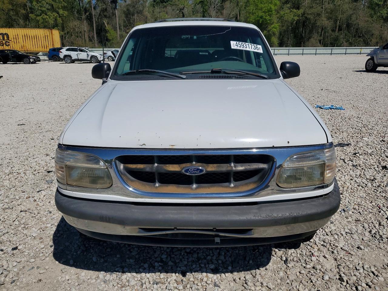 1998 Ford Explorer Белый vin: 1FMZU32E3WZB76868