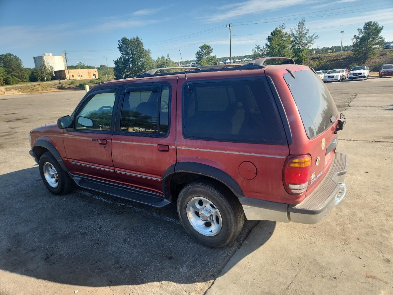 1998 Ford Explorer Красный vin: 1FMZU32E6WUD44855