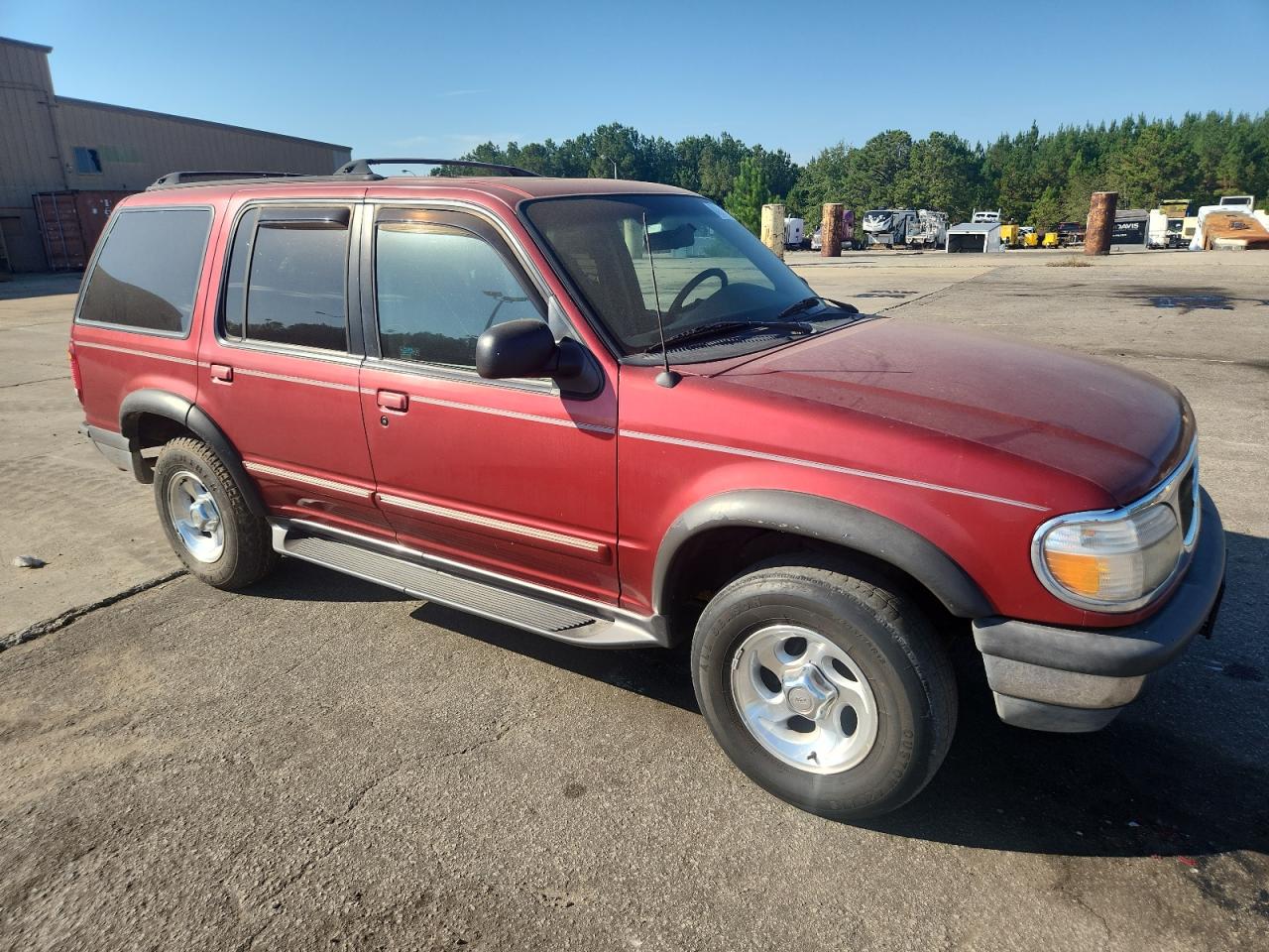 1998 Ford Explorer Красный vin: 1FMZU32E6WUD44855
