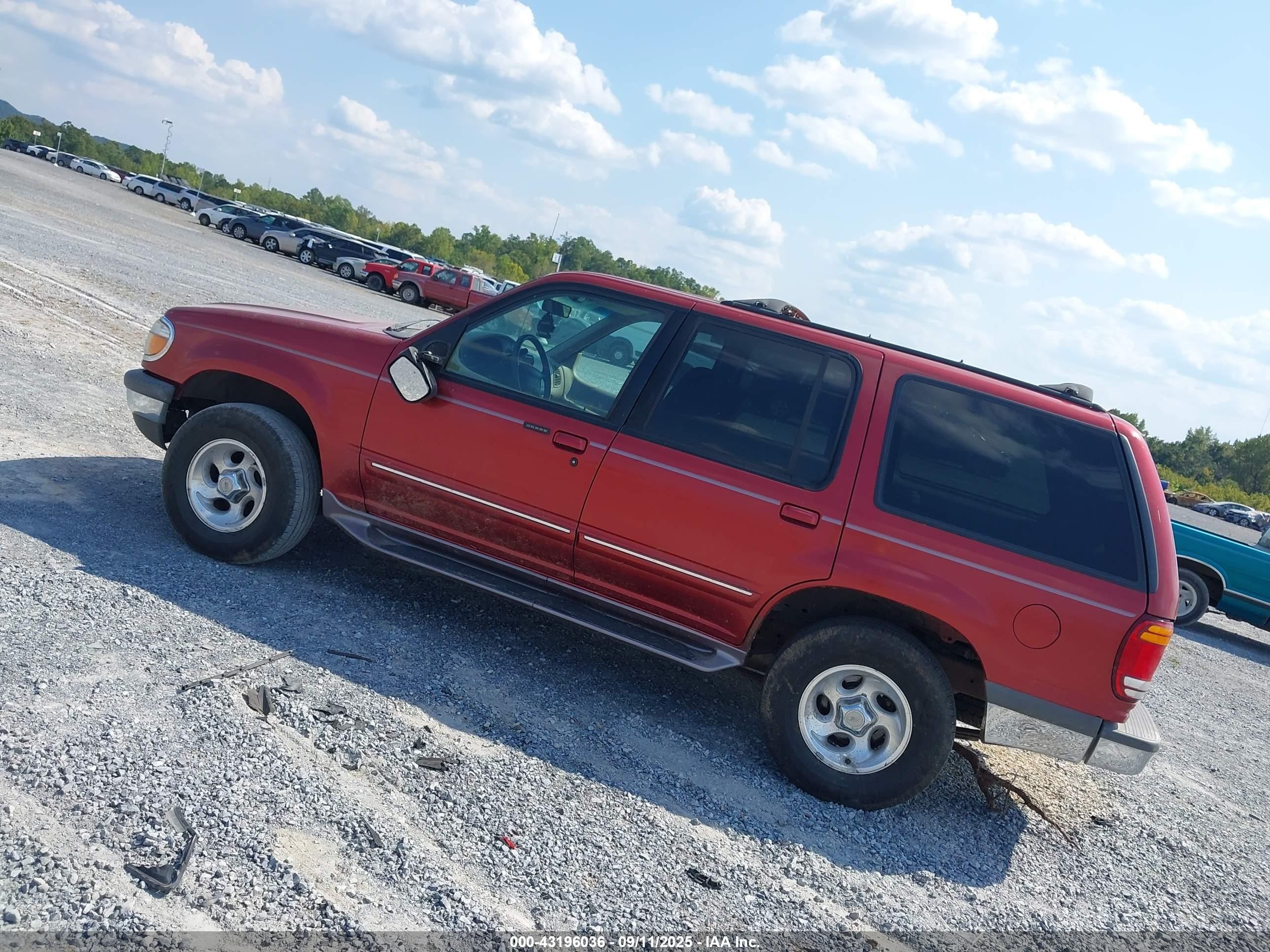 1998 Ford Explorer Eddie Bauer/limited/xl/xlt Красный vin: 1FMZU32E8WUD22811