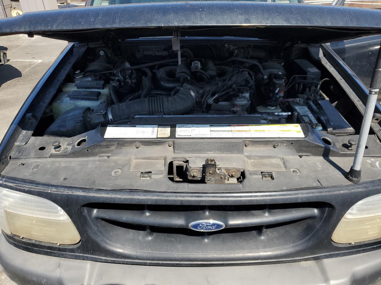 1999 Ford Explorer Черный vin: 1FMZU32EXXUC85472