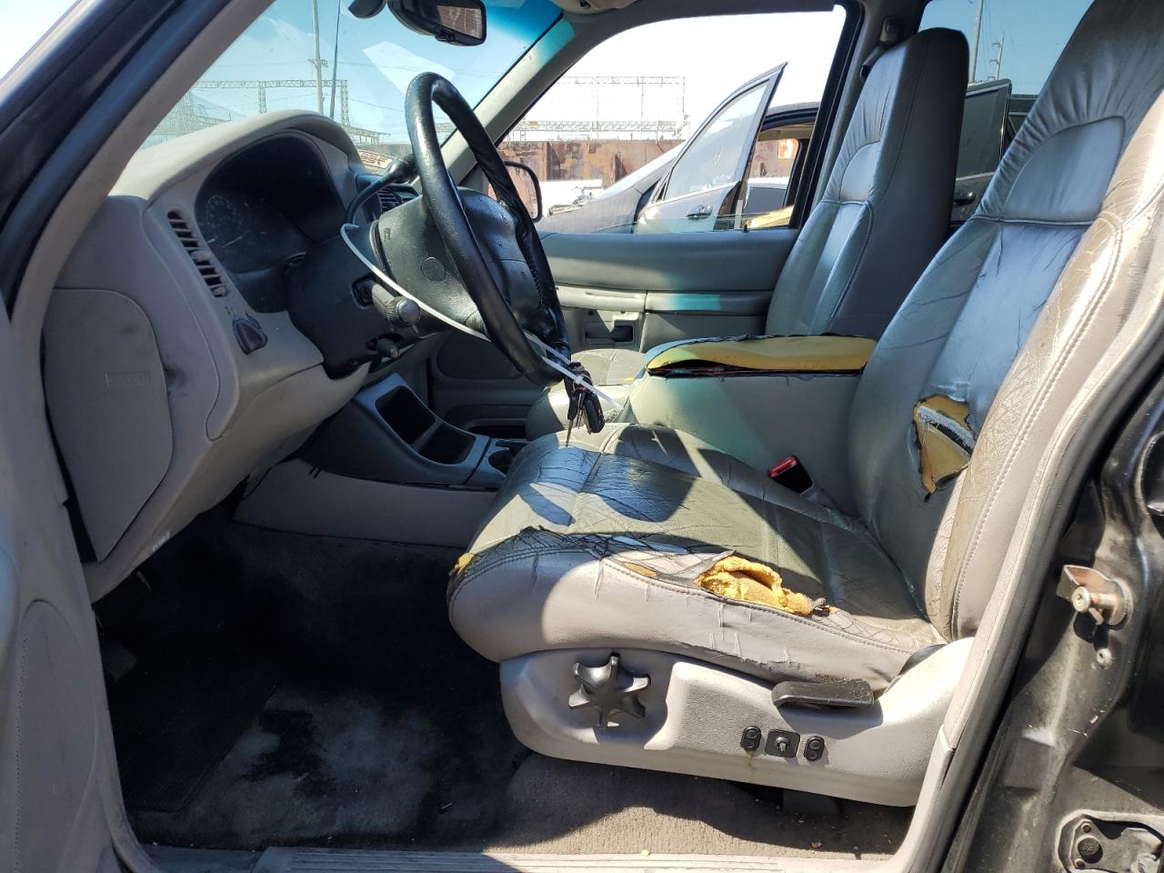 1999 Ford Explorer Черный vin: 1FMZU32EXXUC85472