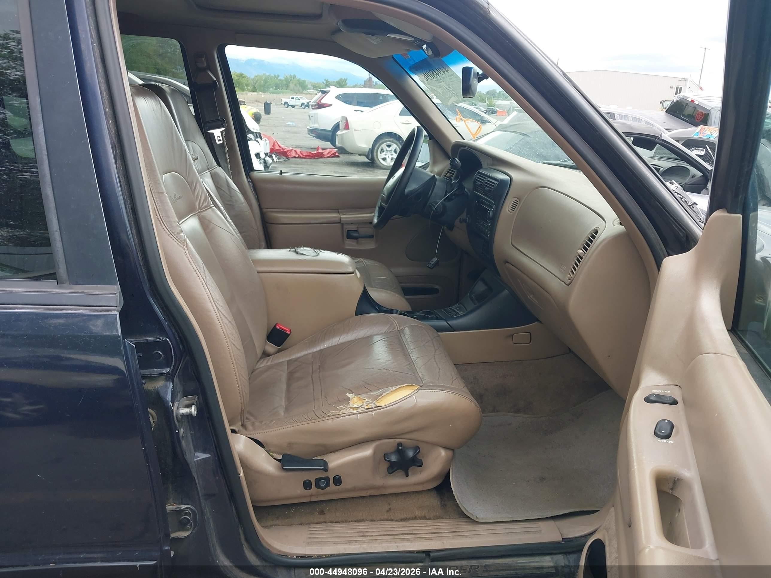 1999 Ford Explorer Eddie Bauer/limited Edition/xlt Dark Blue vin: 1FMZU32P5XZA29907