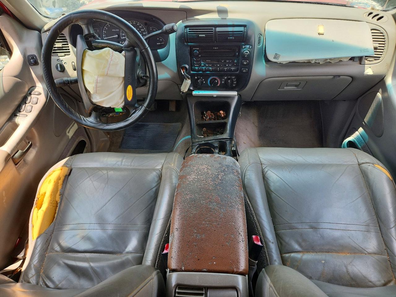 1999 Ford Explorer Red vin: 1FMZU32P6XZB76835