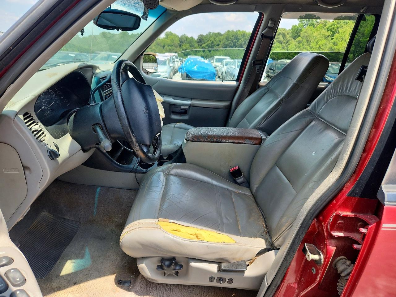 1999 Ford Explorer Red vin: 1FMZU32P6XZB76835
