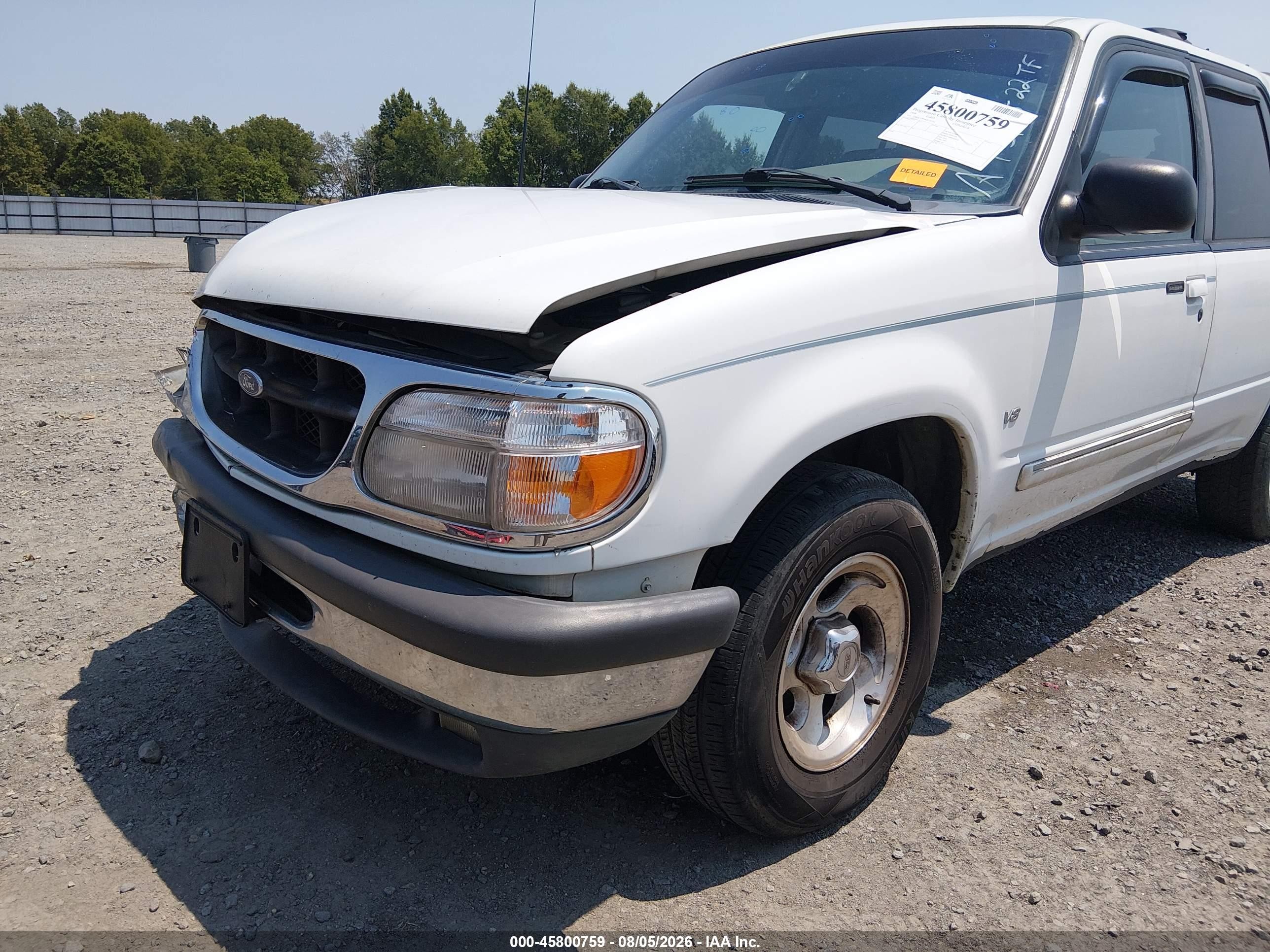 1998 Ford Explorer Eddie Bauer/limited/xlt White vin: 1FMZU32P9WZC32751