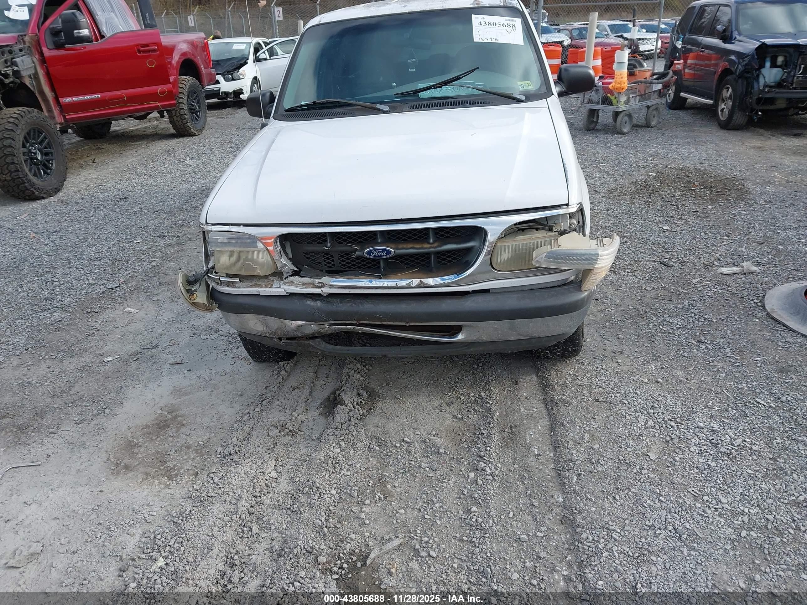 1998 Ford Explorer Eddie Bauer/limited/xl/xlt Белый vin: 1FMZU32X2WUD40674