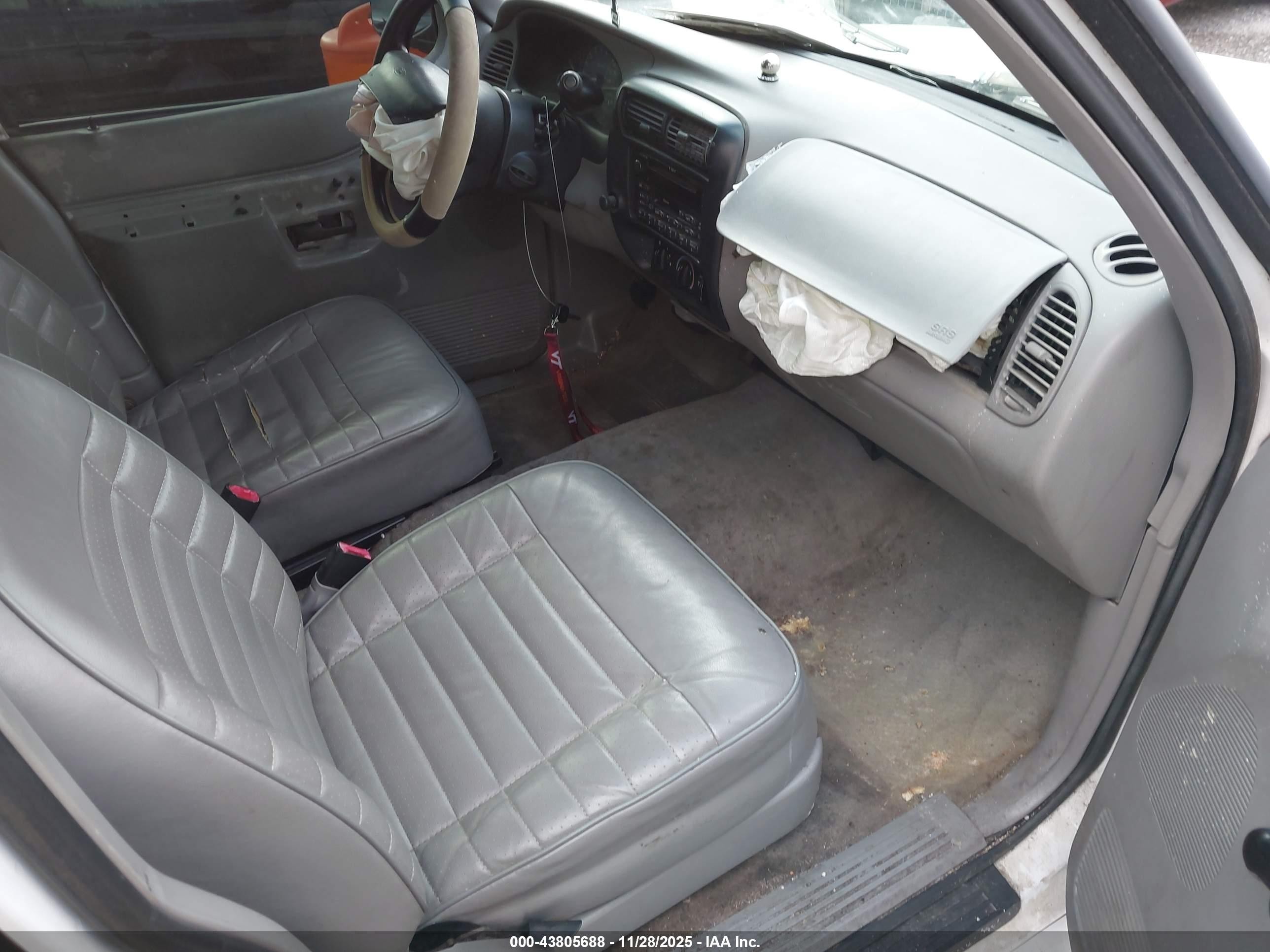 1998 Ford Explorer Eddie Bauer/limited/xl/xlt Белый vin: 1FMZU32X2WUD40674