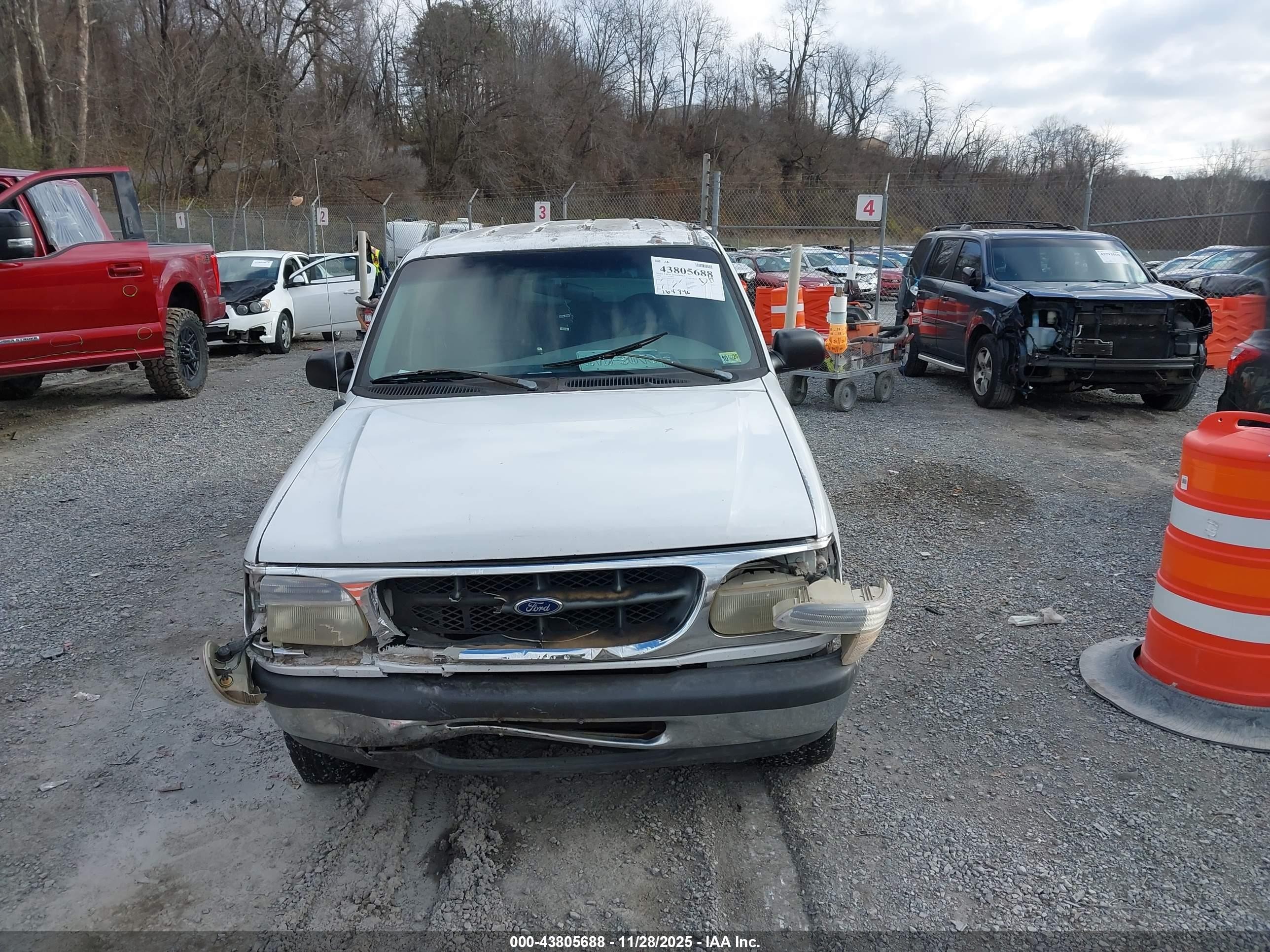 1998 Ford Explorer Eddie Bauer/limited/xl/xlt Белый vin: 1FMZU32X2WUD40674