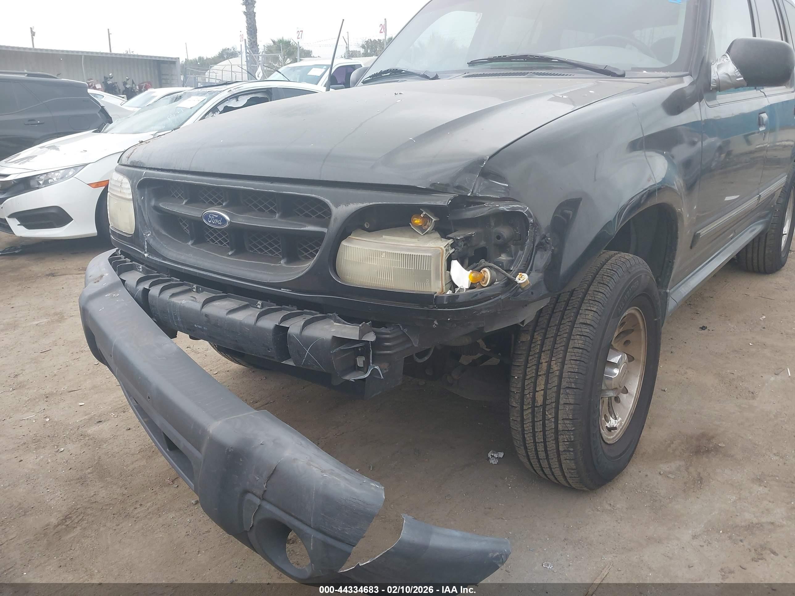 1999 Ford Explorer Xl/xlt Black vin: 1FMZU32X2XUB91779