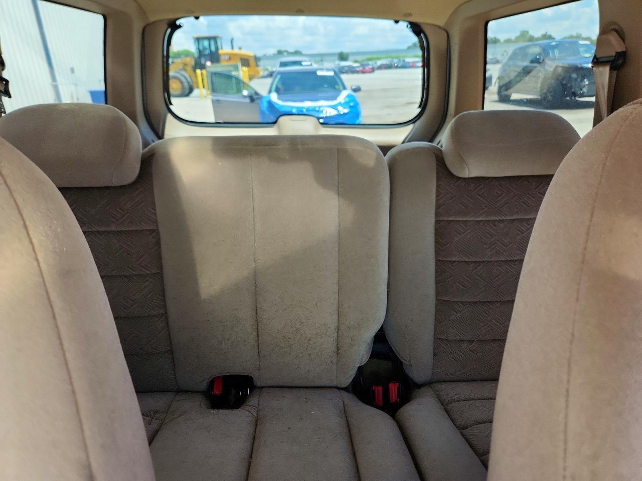1999 Ford Explorer White vin: 1FMZU32X2XZB37871