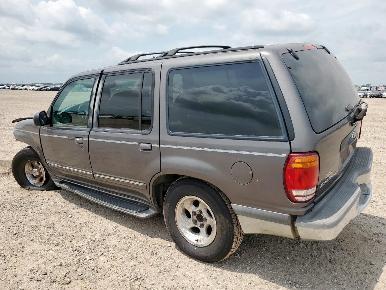 1998 Ford Explorer Серый vin: 1FMZU32X3WZB87743