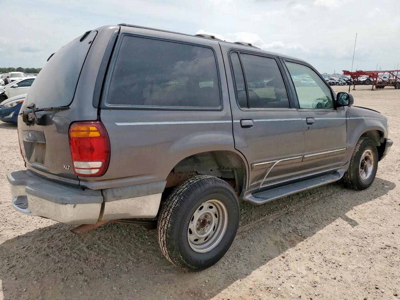 1998 Ford Explorer Серый vin: 1FMZU32X3WZB87743