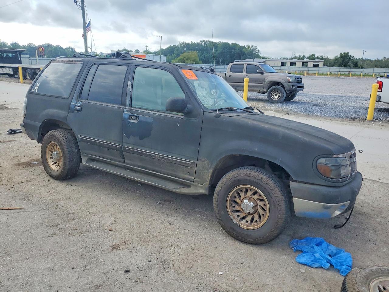 1999 Ford Explorer Black vin: 1FMZU32X4XZA50697