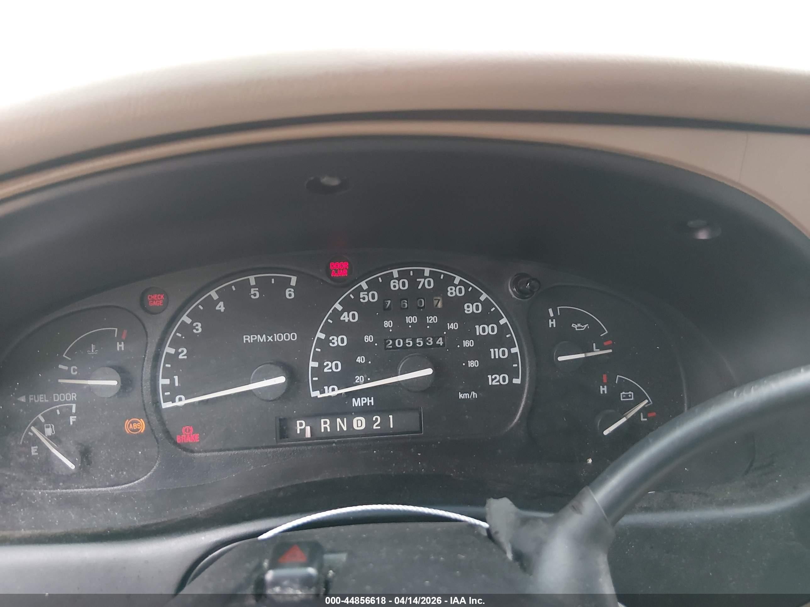 1999 Ford Explorer Xl/xlt Red vin: 1FMZU32X8XZB76660