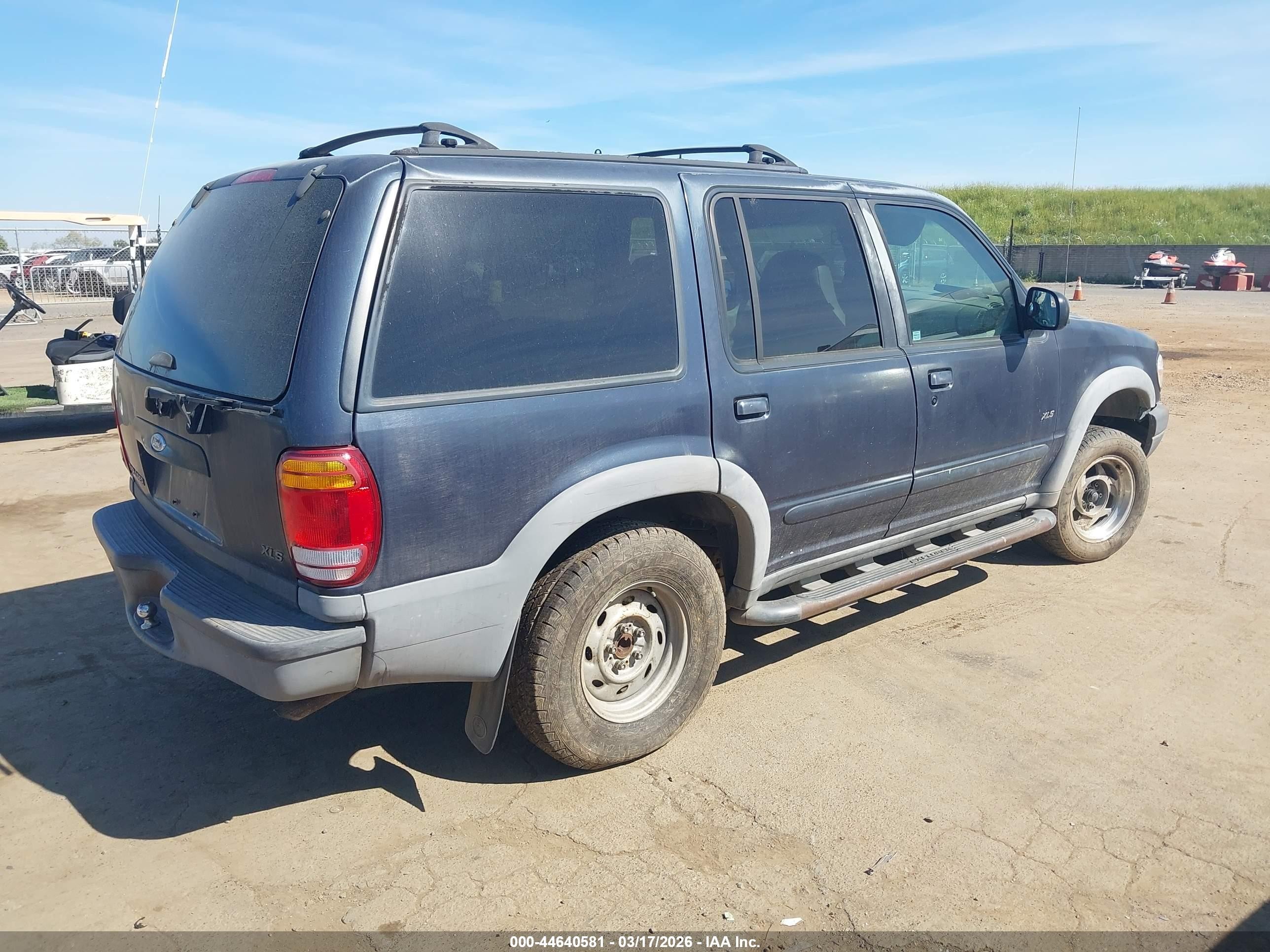 1999 Ford Explorer Xl/xlt Light Blue vin: 1FMZU32X9XZA98311