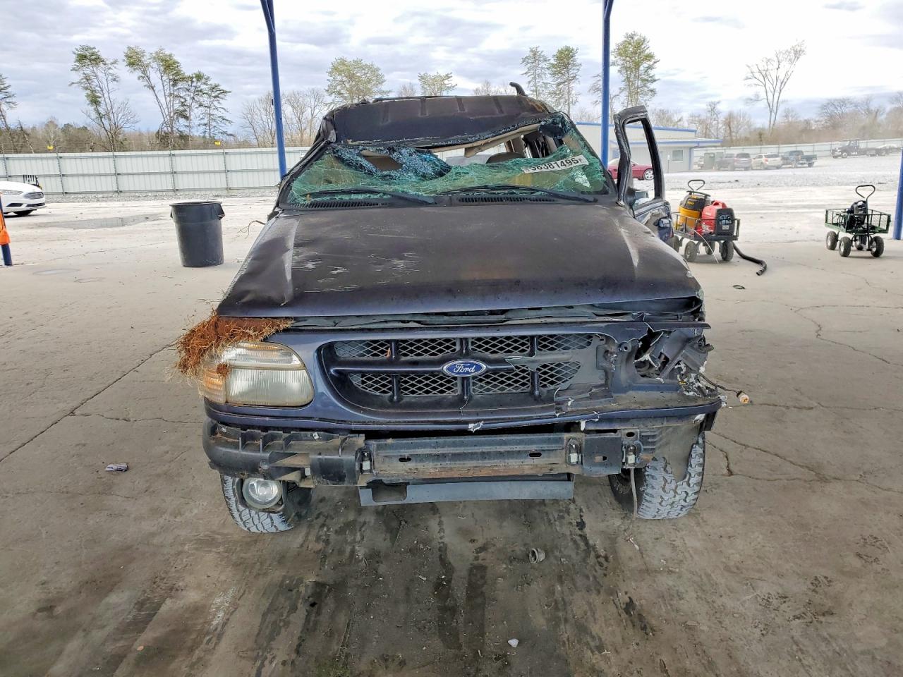 1999 Ford Explorer Blue vin: 1FMZU32XXXZC03194