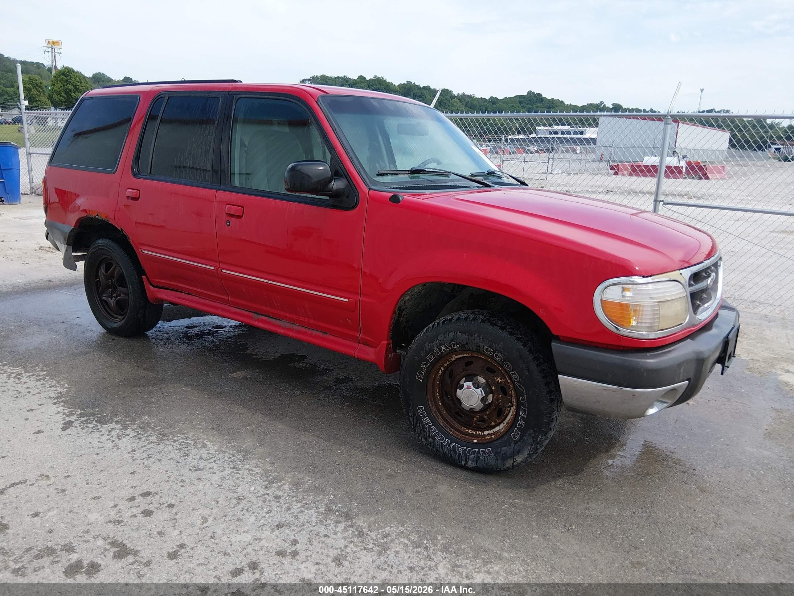 1999 Ford Explorer Eddie Bauer/limited/xlt Red vin: 1FMZU34E0XUB07308