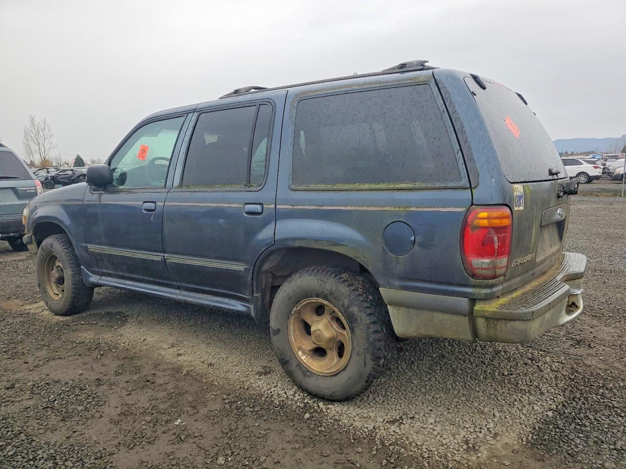 1998 Ford Explorer Blue vin: 1FMZU34E1WUA08589