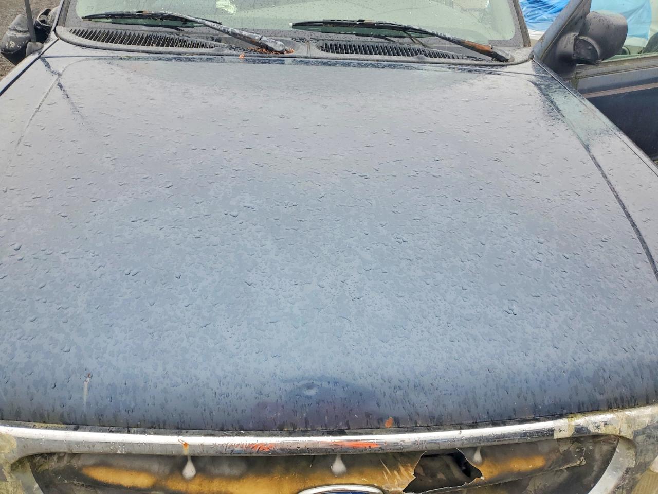 1998 Ford Explorer Blue vin: 1FMZU34E1WUA08589