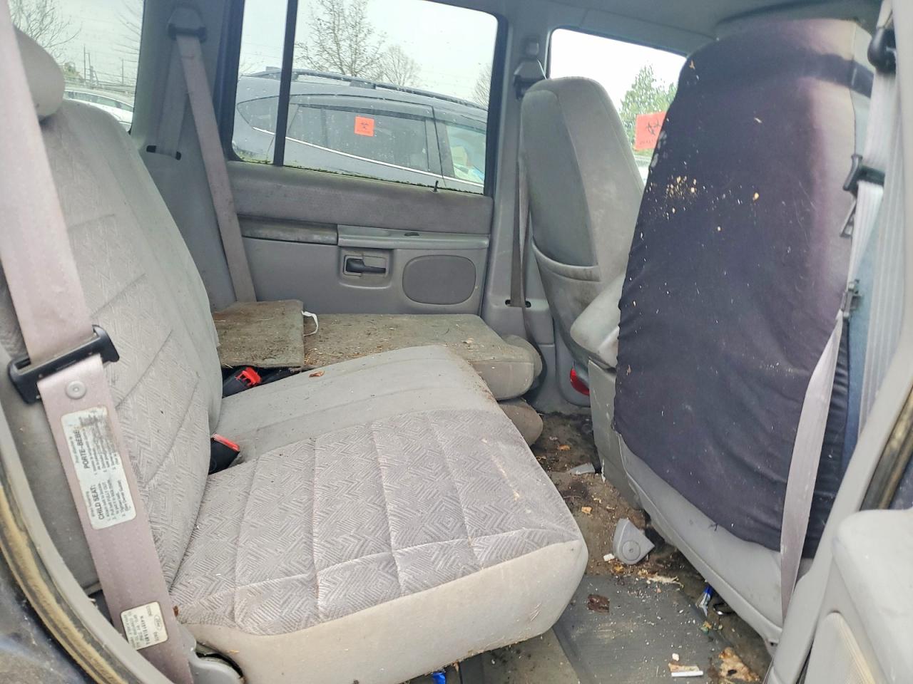 1998 Ford Explorer Blue vin: 1FMZU34E1WUA08589