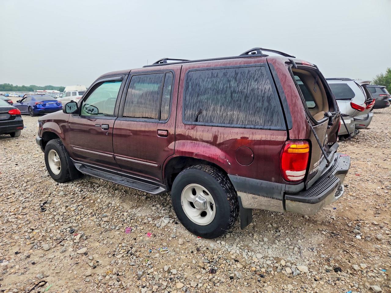 1999 Ford Explorer Бордовый vin: 1FMZU34E1XUB34548