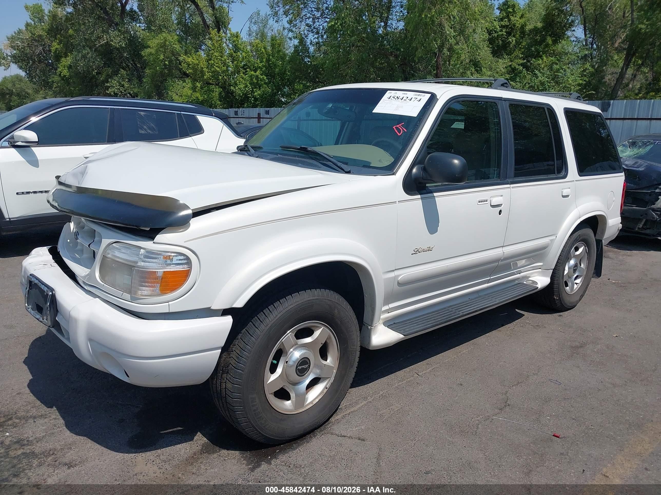 1999 Ford Explorer Eddie Bauer/limited/xlt White vin: 1FMZU34E2XZB21214