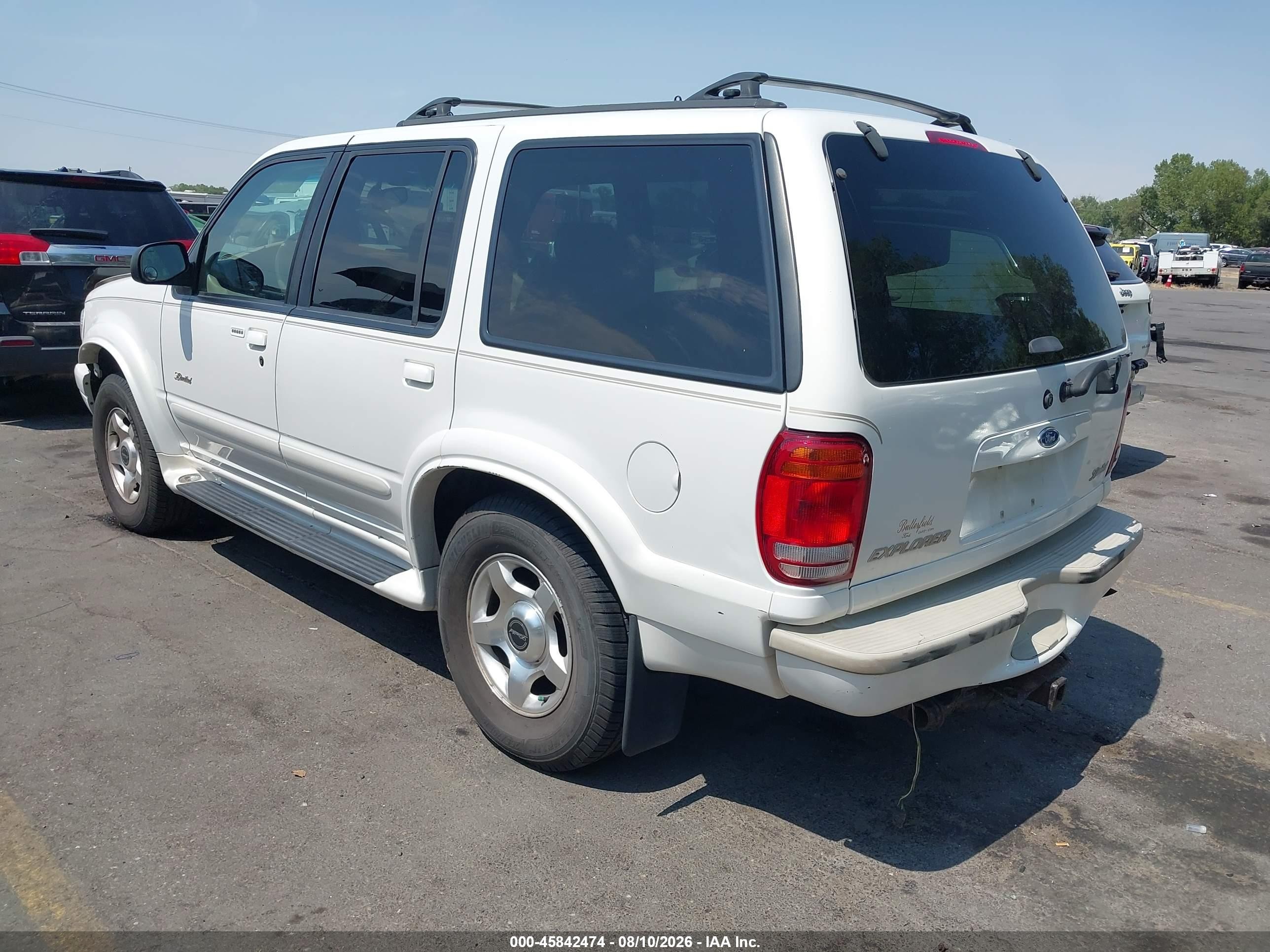 1999 Ford Explorer Eddie Bauer/limited/xlt White vin: 1FMZU34E2XZB21214