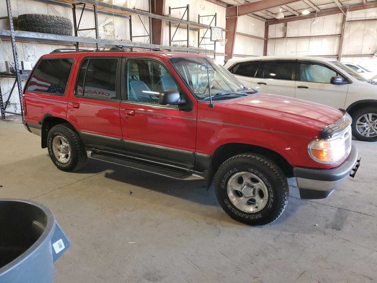 1998 Ford Explorer Красный vin: 1FMZU34E4WZB00945