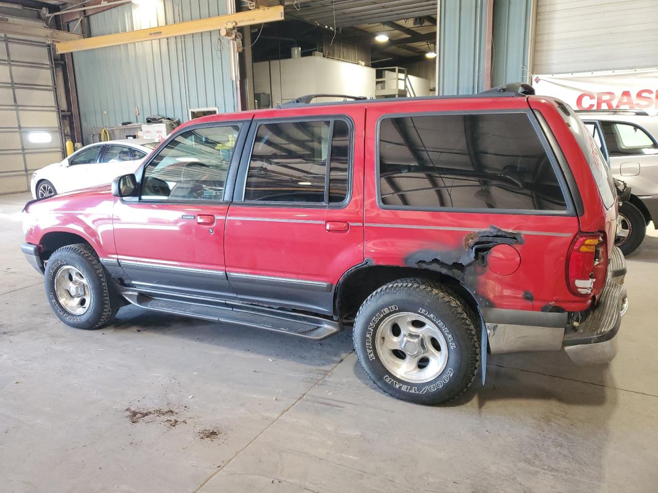 1998 Ford Explorer Красный vin: 1FMZU34E4WZB00945
