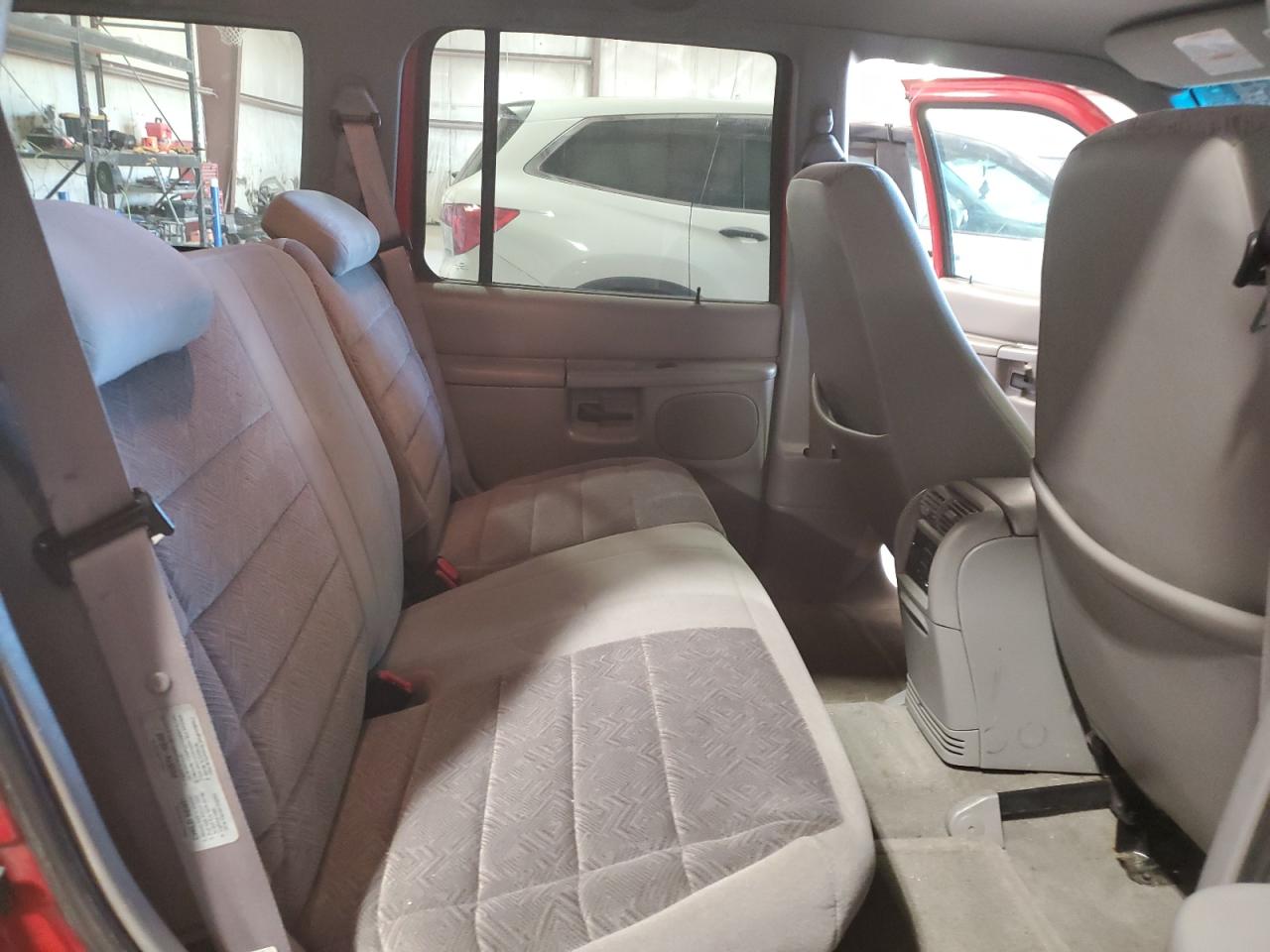 1998 Ford Explorer Красный vin: 1FMZU34E4WZB00945