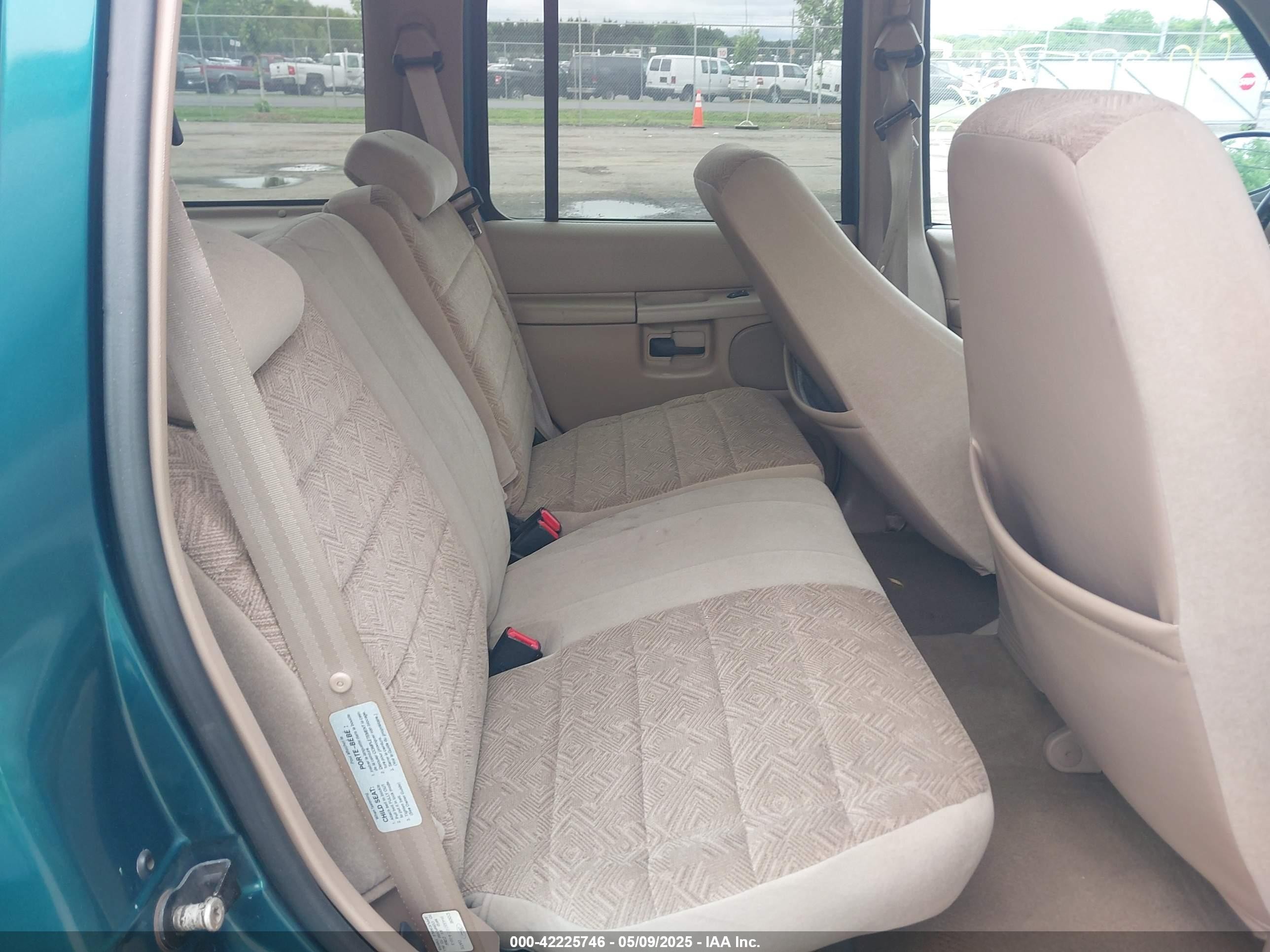 1998 Ford Explorer Eddie Bauer/limited/xl/xlt Зеленый vin: 1FMZU34E5WUC96083