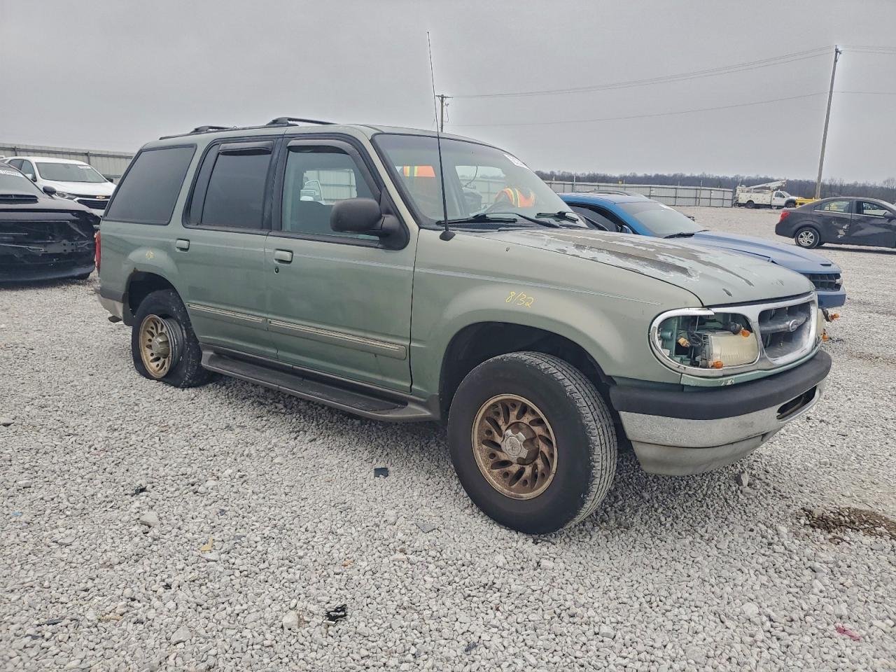 1998 Ford Explorer Зеленый vin: 1FMZU34E5WZB61902
