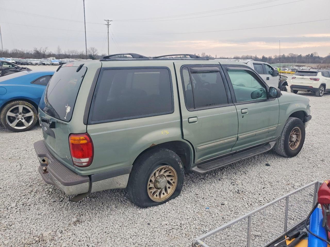 1998 Ford Explorer Зеленый vin: 1FMZU34E5WZB61902