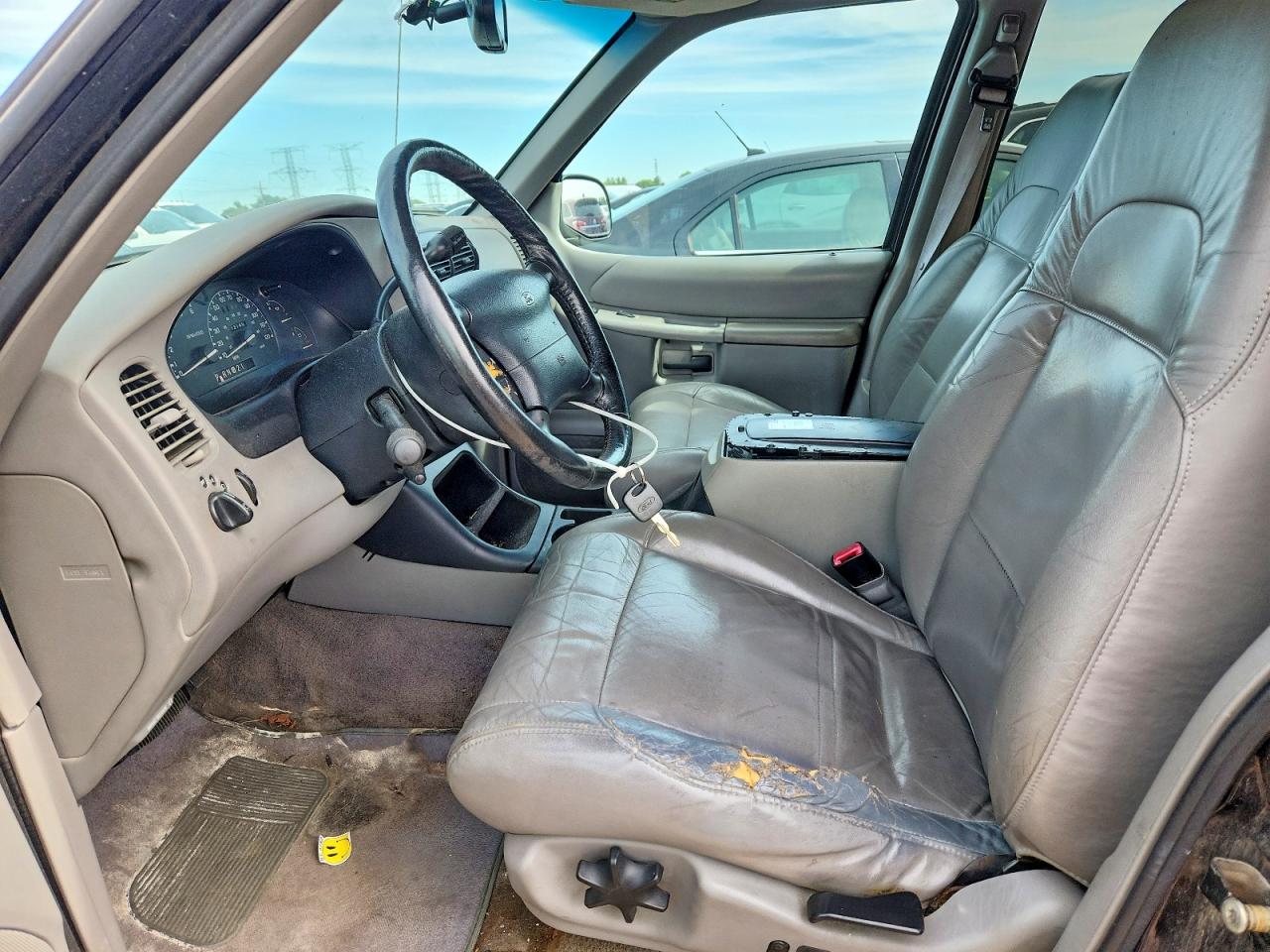 1999 Ford Explorer Black vin: 1FMZU34E5XZB77583