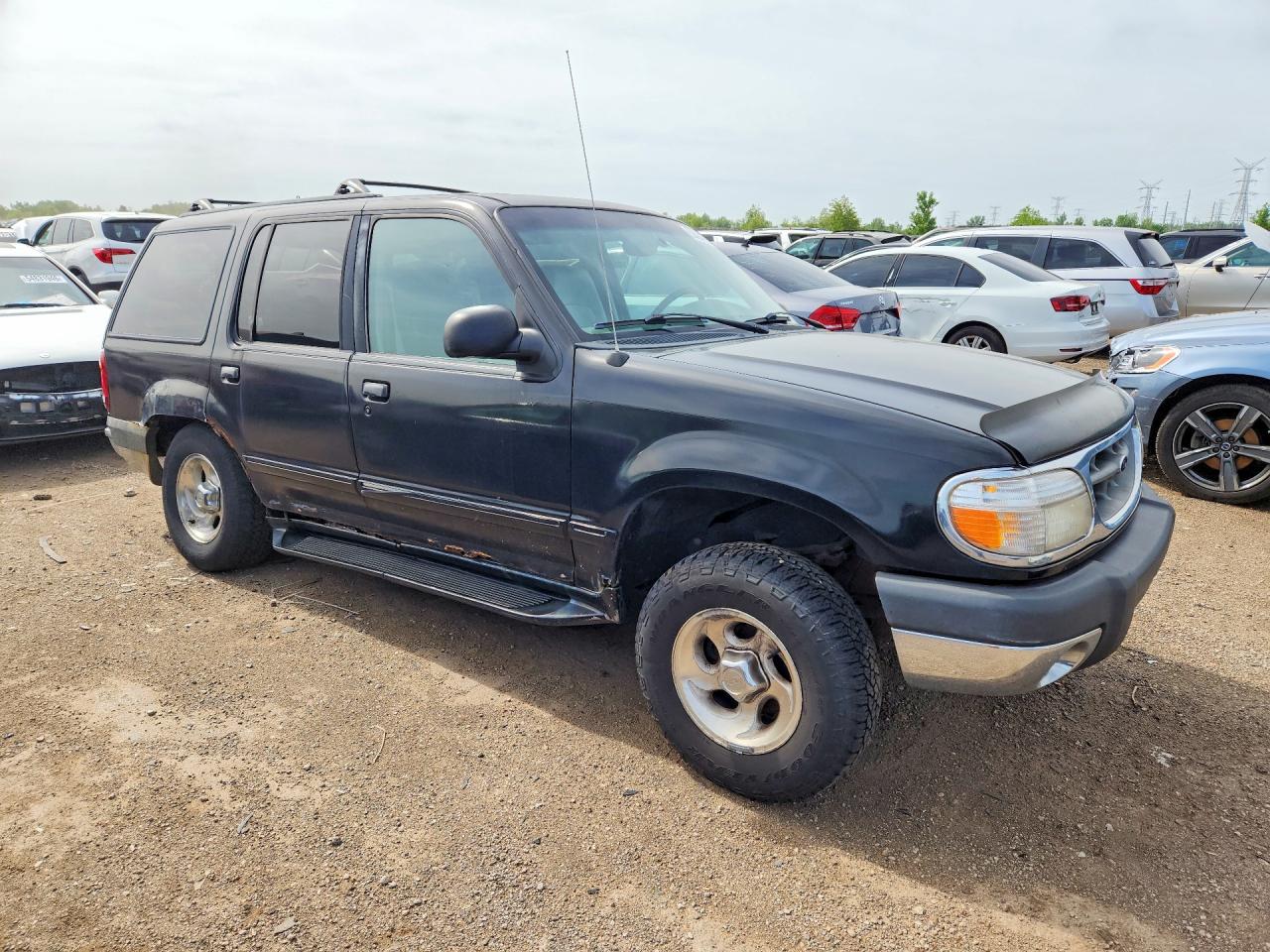 1999 Ford Explorer Black vin: 1FMZU34E5XZB77583